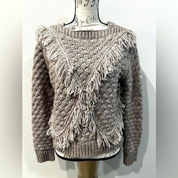MAJORELLE Sweaters - MAJORELLE Gray Sweater Knit Fringe Wool size M